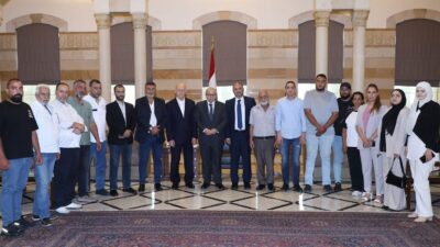 الرئيس سلام استقبل اللواء ريفي على رأس وفدٍ من عائلات ضحايا زوارق الموت في الشمال